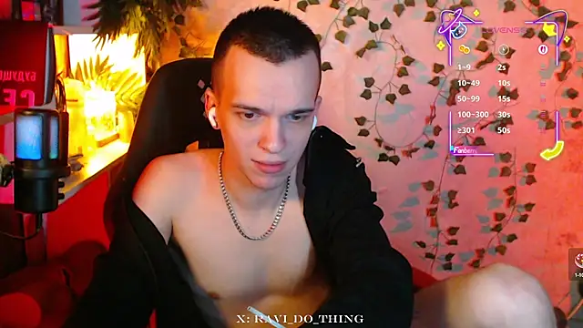 Snapshot of frozen_boy chatting on September 15, 4:08 pm frozen boy online show from September 15, 4:08 pm