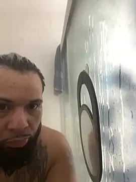 Lunablu13 online show from December 4, 3:30 pm