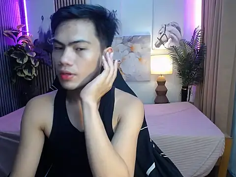 alex cummer online show from February 2, 6:34 am