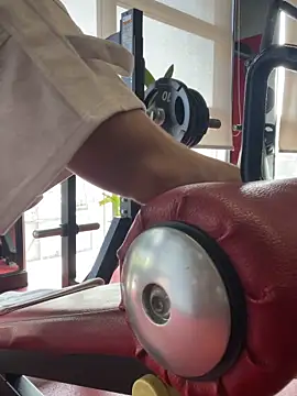 anhkiet huang online show from April 7, 8:36 am