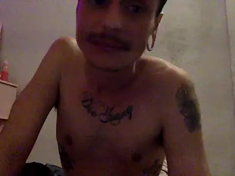 chrisalmeid  online show from September 27, 7:17 am