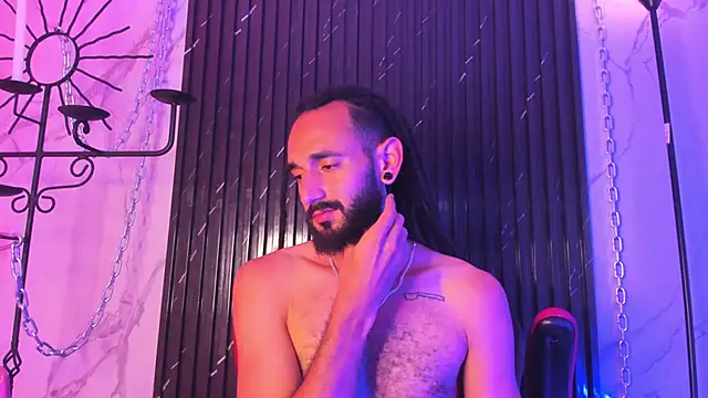 Tatis   online show from December 3, 9:10 pm