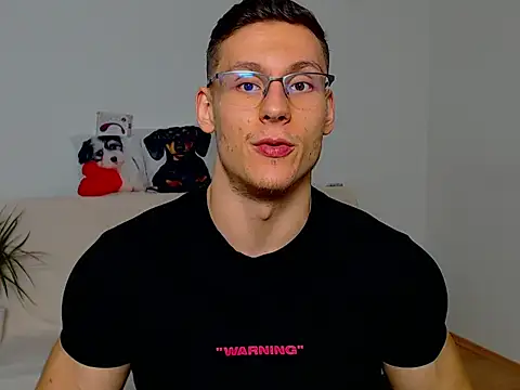 ZeinMiracles online show from October 16, 6:49 pm