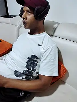 Perropa online show from April 14, 5:40 am