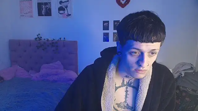 2cyboy  online show from September 28, 10:30 pm