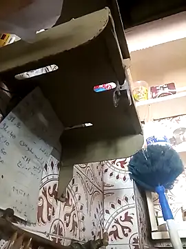 boy arabe 20 online show from February 9, 2:55 pm