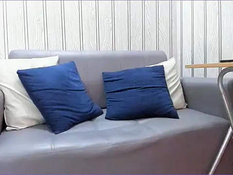 AnibalSteam online show from December 4, 1:45 am