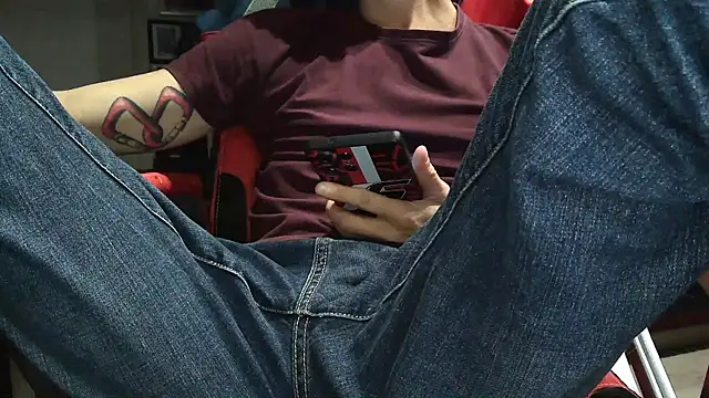 Snapshot of my_lord_28 chatting on September 26, 7:44 pm my lord 28 online show from September 26, 7:44 pm