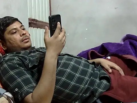 Ajmersingh335512 online show from February 15, 3:42 pm