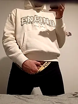 Snapshot of Jadriel23 chatting on September 18, 8:44 pm Jadriel23 online show from September 18, 8:44 pm