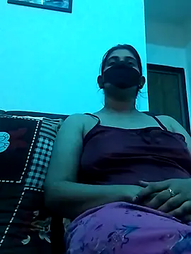 HotBhabhiRavina online show from October 1, 4:55 pm