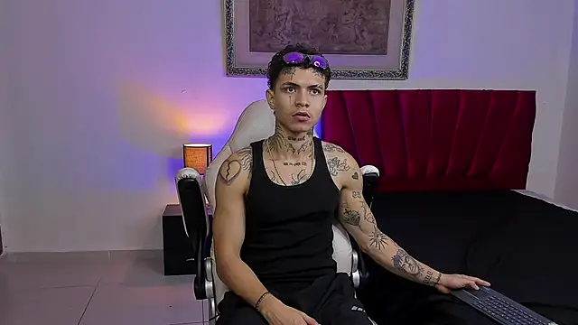 john mystic online show from February 3, 6:40 am