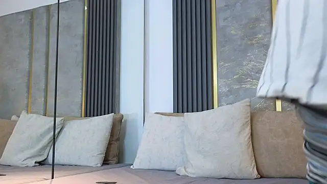 NikoStone  online show from February 20, 6:19 am