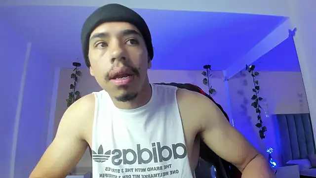 Muscle Scott online show from January 18, 2:30 pm