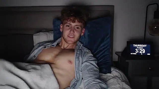 DominantAlex18 online show from October 16, 2:30 am