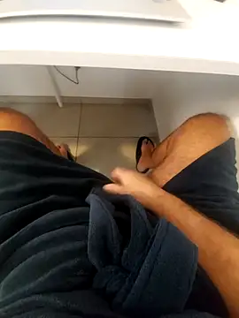 Snapshot of hpp66 chatting on October 14, 12:45 pm hpp66 online show from October 14, 12:45 pm