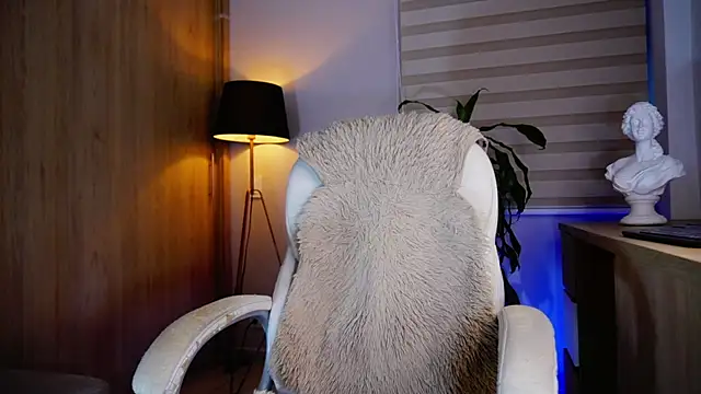 Erick Thompsonx online show from September 9, 10:41 pm