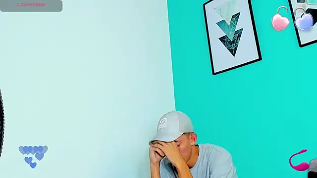 Maikol Ortiz online show from November 11, 1:05 pm