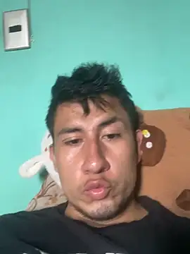 True Di online show from March 3, 10:05 pm