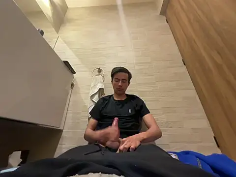 hornymagicalonso online show from March 4, 7:59 am