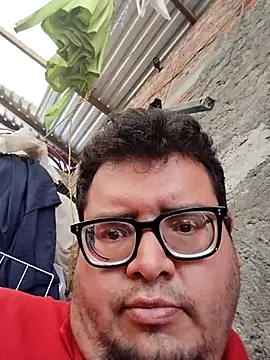 Santiagoqro85 online show from October 7, 8:02 pm