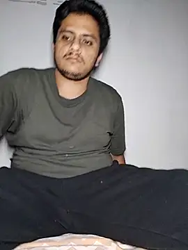 Snapshot of eyepach96 chatting on November 1, 12:26 am eyepach96 online show from November 1, 12:26 am