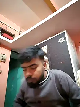 soniriyaa010101 online show from November 11, 6:35 pm