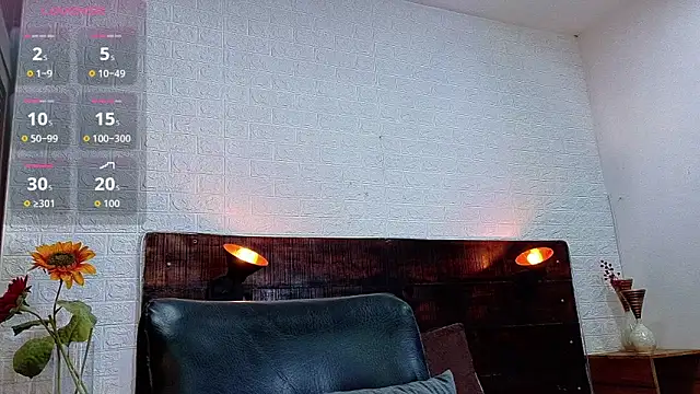 JhosuaVega online show from November 18, 9:28 pm