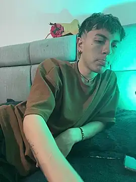 NaytonFreeman online show from February 9, 12:21 pm