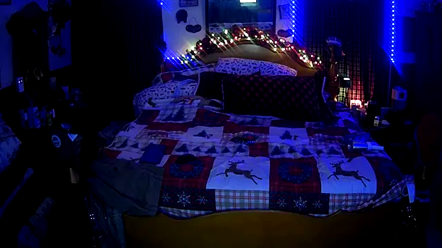 HarmoniousPhantasm3 online show from January 6, 8:57 pm