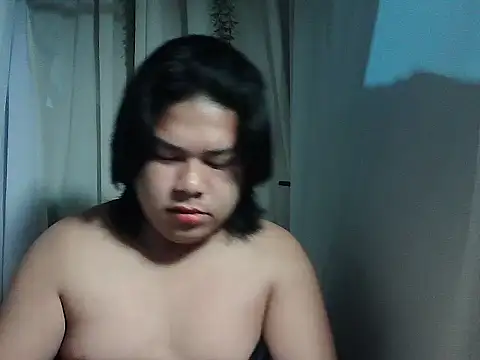 Huntrix2025 online show from February 5, 8:27 pm