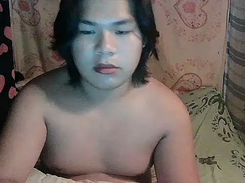 Huntrix2025 online show from January 8, 9:20 pm