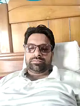 mohsin99272 online show from October 9, 5:45 am