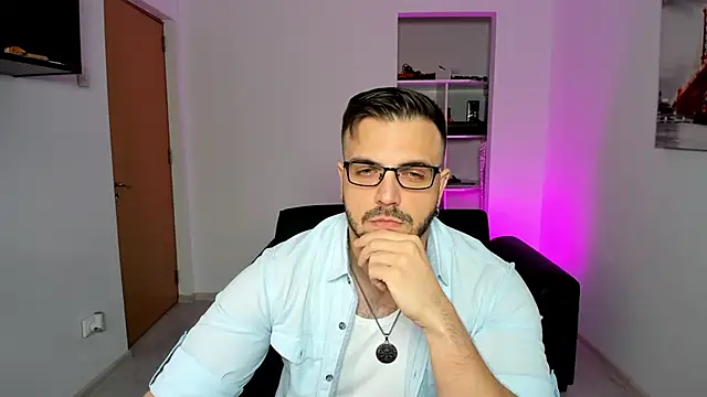 Jace Thorne online show from October 11, 4:44 pm