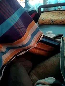 mdNajmus69 online show from April 17, 5:10 am