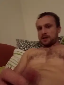 Snapshot of 2Pietro3 chatting on September 15, 11:28 pm 2Pietro3 online show from September 15, 11:28 pm