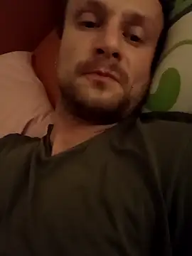 Snapshot of 2Pietro3 chatting on September 14, 11:18 pm 2Pietro3 online show from September 14, 11:18 pm