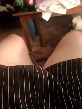 Snapshot of 2Pietro3 chatting on October 12, 8:25 pm 2Pietro3 online show from October 12, 8:25 pm