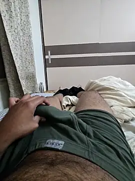 thick hard dick online show from February 28, 7:24 pm