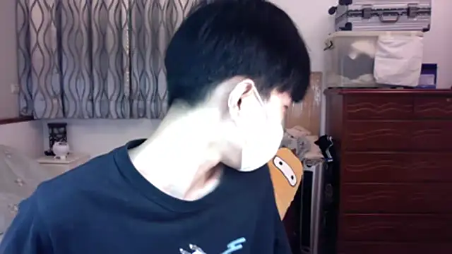 kai101010 online show from December 21, 2:47 pm