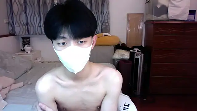 kai101010 online show from December 17, 1:40 pm