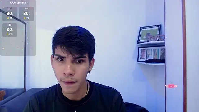 David 925  online show from November 9, 5:33 am