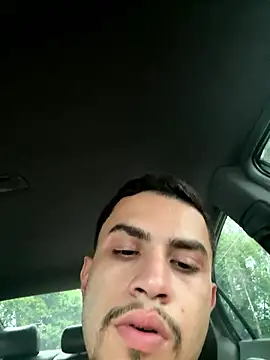 gostosinhosaf online show from January 12, 5:39 pm