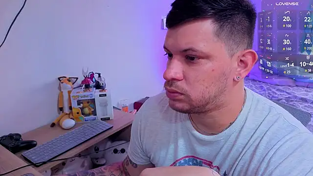 ryden 01 online show from October 2, 3:16 pm