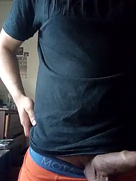 Hoott boyyszz online show from October 26, 9:17 pm