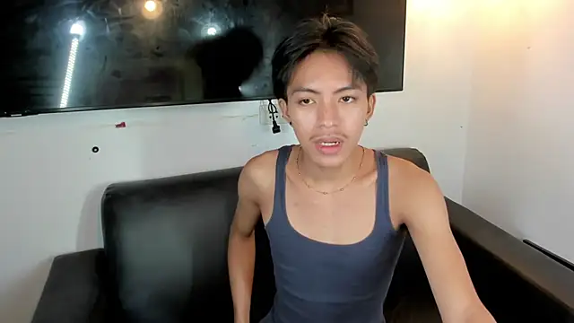 jayxxxlovescock online show from November 3, 7:04 pm