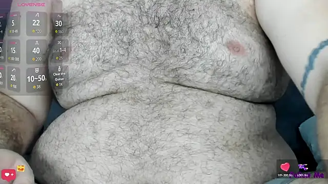 big bearr online show from April 6, 7:03 pm