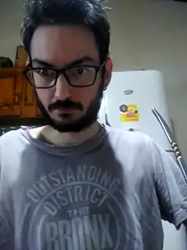 Fefede97  online show from November 6, 6:38 am