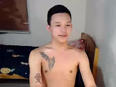 asianmonstercock05 online show from September 27, 2:31 am