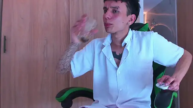 Skinny batman online show from September 23, 12:15 pm